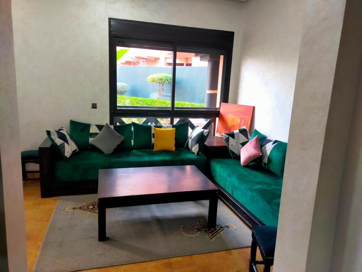 Un Moderne Chic Appartement Vue Sur Piscine Marrakesh Kamer foto